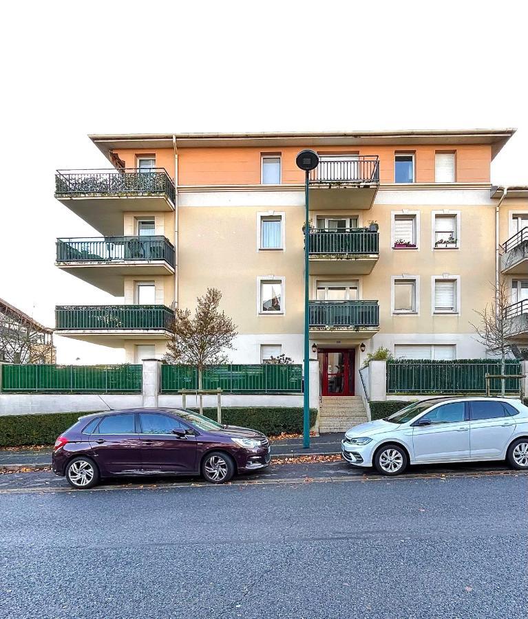 Bellevue Lägenhet Magny-le-Hongre Exteriör bild
